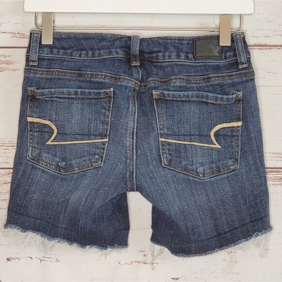 American Eagle Midi Jean Denim Short Cut Off  0 - Picture 2 of 4